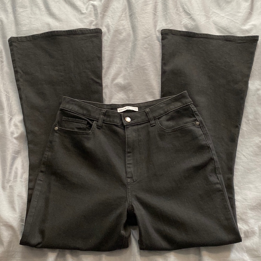 Elizabeth and James High Rise Flare Black Denim Jeans 10-30